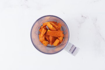 Preparación de los spätzle de calabaza
