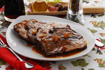 Receta Stracotto (estofado de ternera al vino tinto)