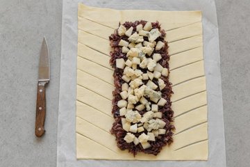 Strudel salado de radicchio rojo, gorgonzola y peras: paso 3