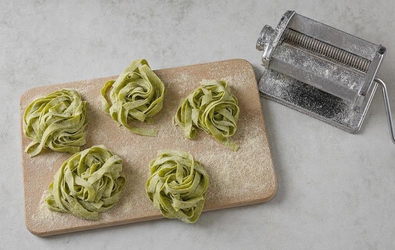 Tagliatelle verdes con gambas: paso 5