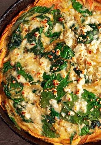 Receta Tarta salada de espinacas y ricotta con costra de patatas