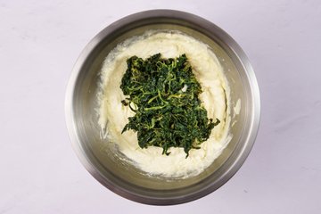 Preparación de la tarta salada de ricotta y espinacas, foto 5