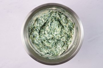 Preparación de la tarta salada de ricotta y espinacas, foto 6
