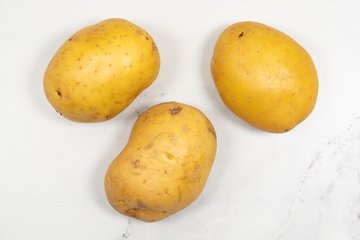 Preparación de la torta de patatas sin harina