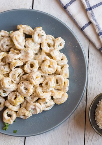 Receta Tortellini con crema de parmesano