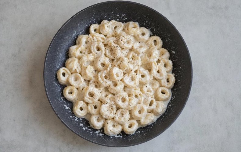 Tortellini con crema de parmesano: paso 4