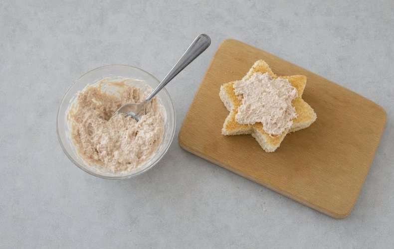 Tostas estrella de Navidad: paso 4