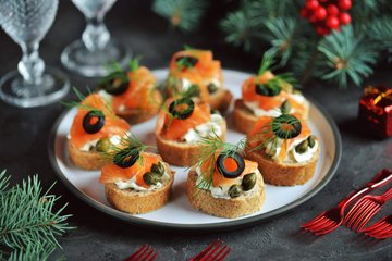 Receta Tostas de salmón y alcaparras
