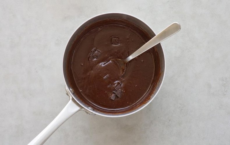 Trufas de chocolate y ron: paso 1