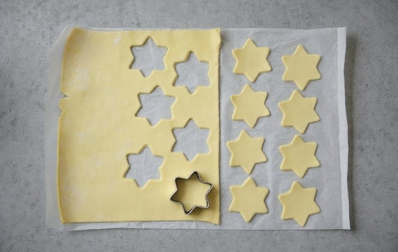 Volovanes estrella de Navidad: paso 1